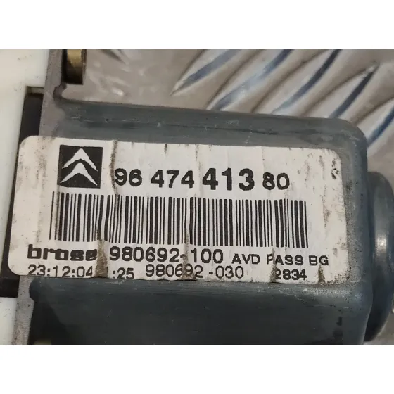 Elevalunas Delantero Derecho para Citroën C4 Berlina