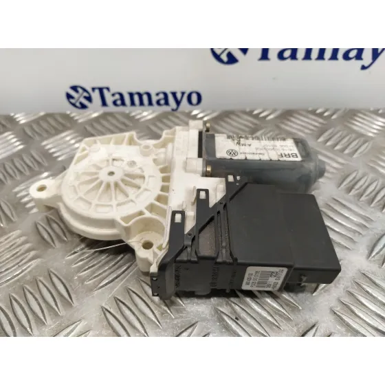 Motor Elevalunas Trasero Derecho para Volkswagen Touran (1T1)