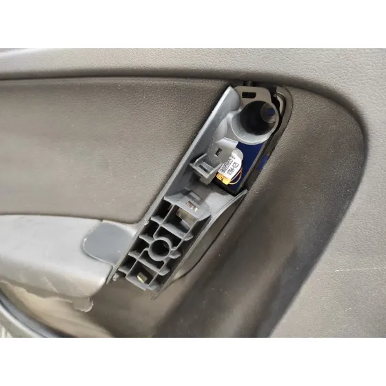 Guarnecido Puerta Trasera Izquierda para Audi A4 Avant (8K5) (2008)
