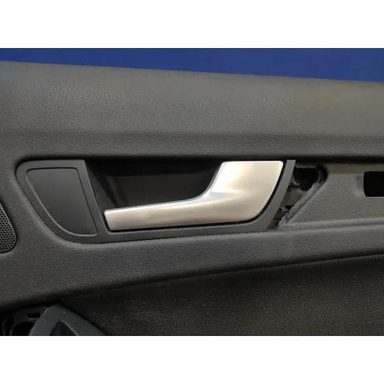Guarnecido Puerta Trasera Derecha para Audi A4 Avant (8K5) (2008)