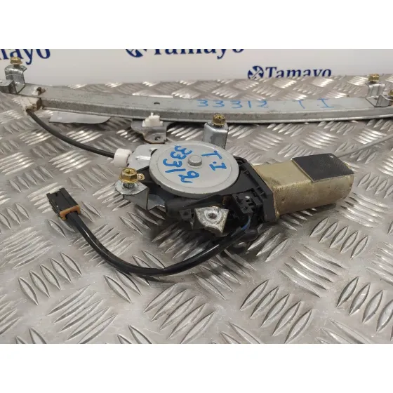 Elevalunas Trasero Izquierdo para Nissan Pick-Up (D22)