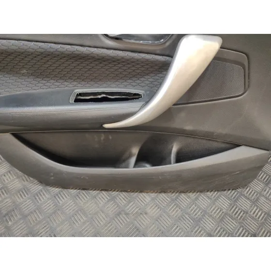 Guarnecido Puerta Delantera Izquierda para Bmw Serie 1 Lim. (F20/F21)