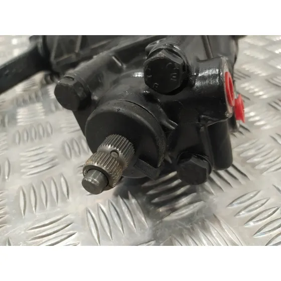 Caja Direccion para Nissan Terrano/Terrano.ii (R20)