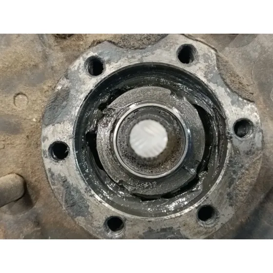 Mangueta Delantera Izquierda para Tata Xenon