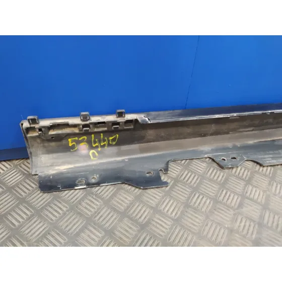 Talonera Derecha para Bmw Serie 1 Lim. (F20/F21)