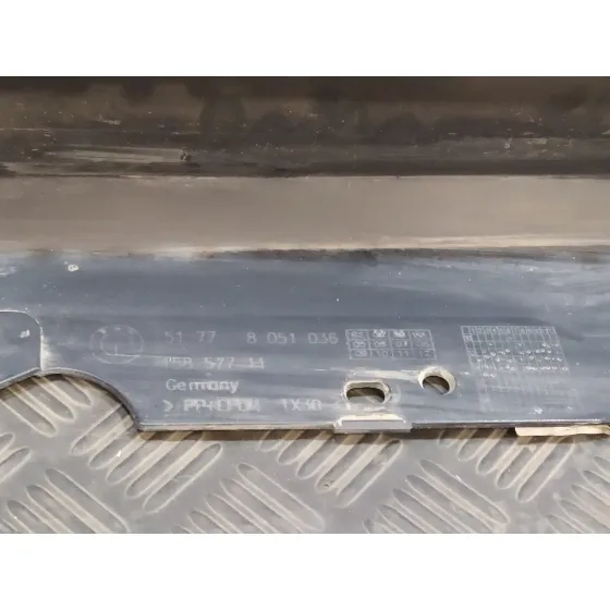 Talonera Derecha para Bmw Serie 1 Lim. (F20/F21)