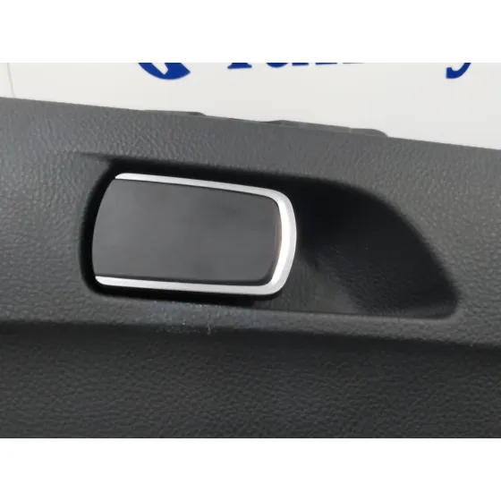 Guantera para Bmw Serie 1 Lim. (F20/F21)