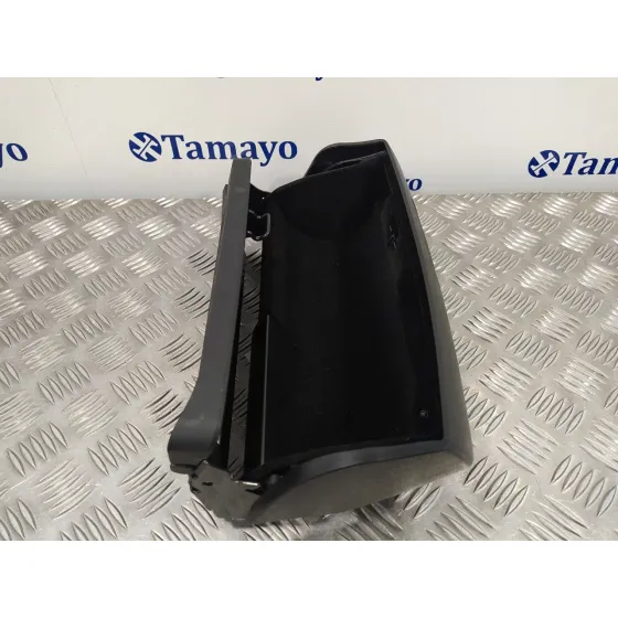 Guantera para Mercedes-Benz Clase E (W212) Lim.
