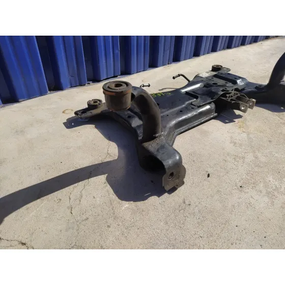 Puente Delantero para Volvo C30