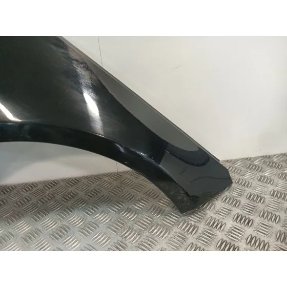 Aleta Delantera Derecha para Mercedes-Benz Clase E (W212) Lim.