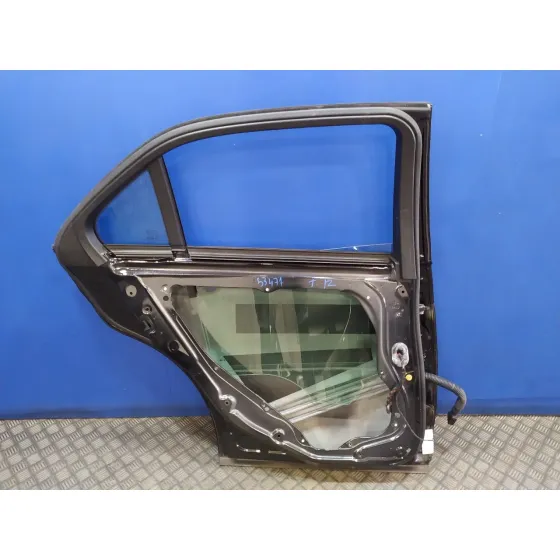 Puerta Trasera Izquierda para Mercedes-Benz Clase E (W212) Lim.