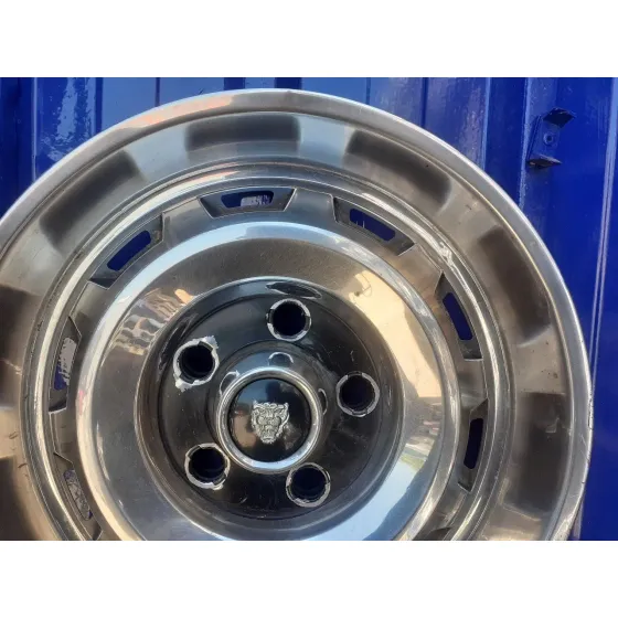 Tapacubos para Jaguar Xj6/12