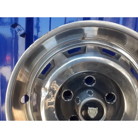 Tapacubos para Jaguar Xj6/12