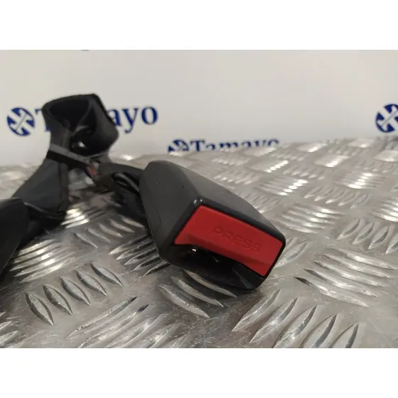 Enganche Cinturon Trasero Central para Bmw Serie 1 Lim. (F20/F21)