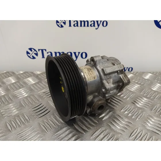 Bomba Direccion para Volkswagen Polo Berlina (6N2)