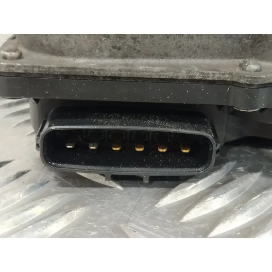 Caja Mariposa para Mazda 5 Berl. (Cr)