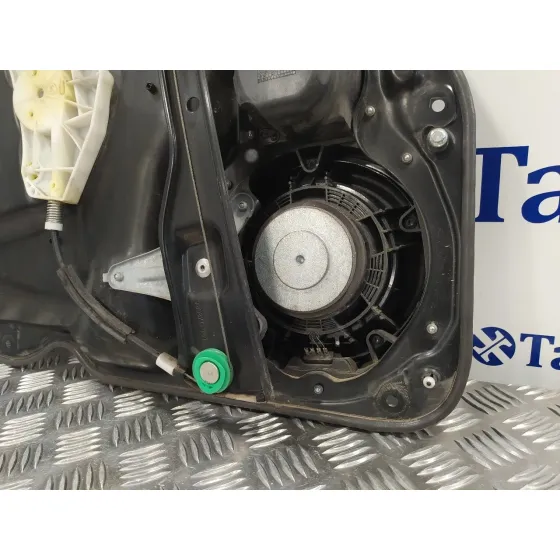 Elevalunas Delantero Derecho para Volkswagen Passat Variant (3C5)