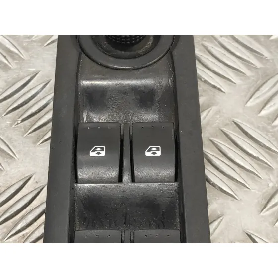 Mando Elevalunas Delantero Izquierdo para Renault Espace Iv (Jk0)