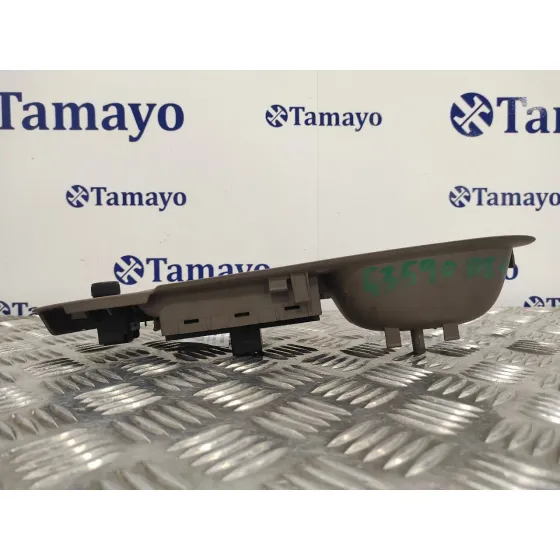 Mando Elevalunas Delantero Izquierdo para Volkswagen Passat Variant (3C5)