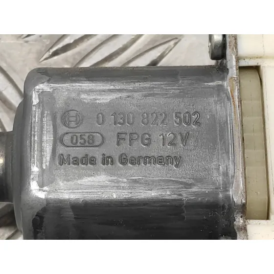 Motor Elevalunas Delantero Derecho para Mercedes-Benz Clase E (W212) Lim.