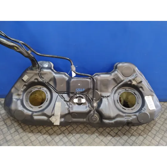 Deposito Combustible para Mercedes-Benz Clase C (W204) Berlina