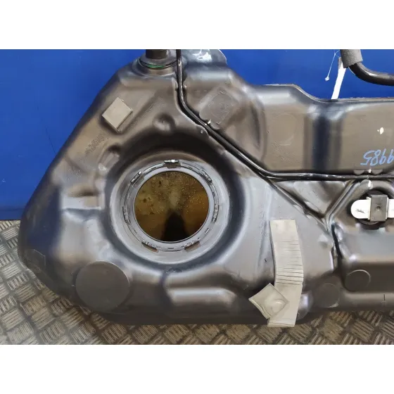 Deposito Combustible para Mercedes-Benz Clase C (W204) Berlina