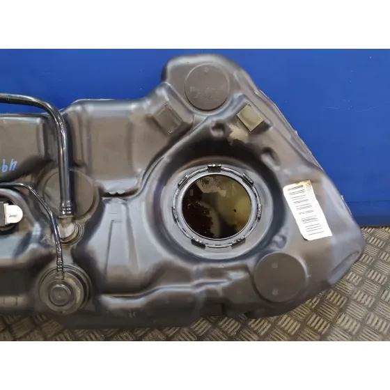 Deposito Combustible para Mercedes-Benz Clase C (W204) Berlina