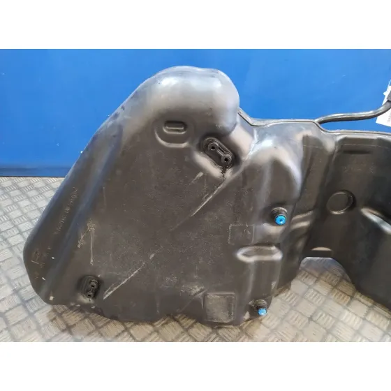 Deposito Combustible para Mercedes-Benz Clase C (W204) Berlina