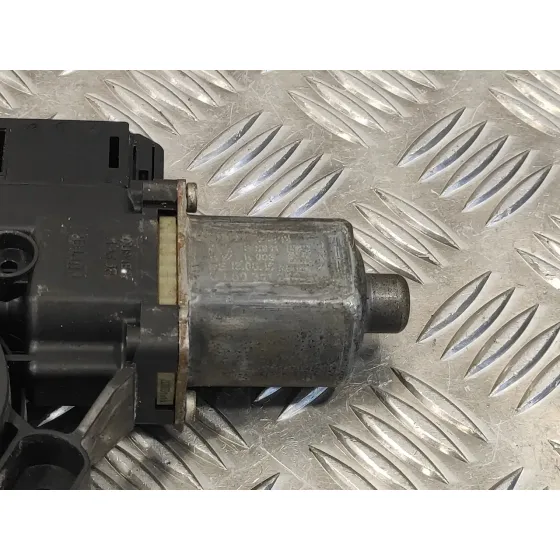 Motor Elevalunas Trasero Izquierdo para Volkswagen Polo (6C1)