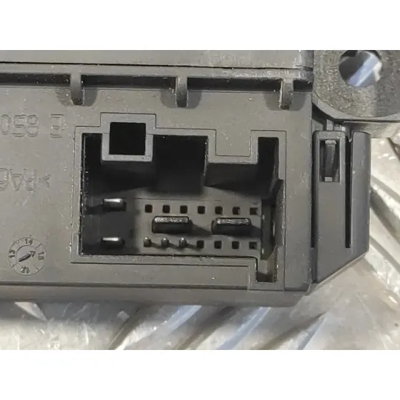 Motor Elevalunas Trasero Izquierdo para Volkswagen Polo (6C1)