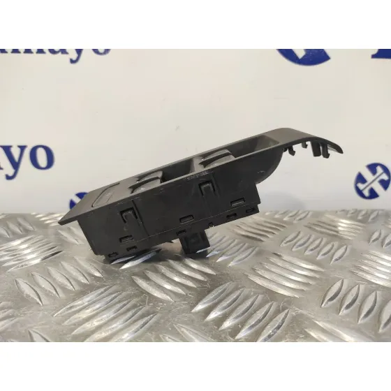 Mando Elevalunas Delantero Izquierdo para Skoda Fabia