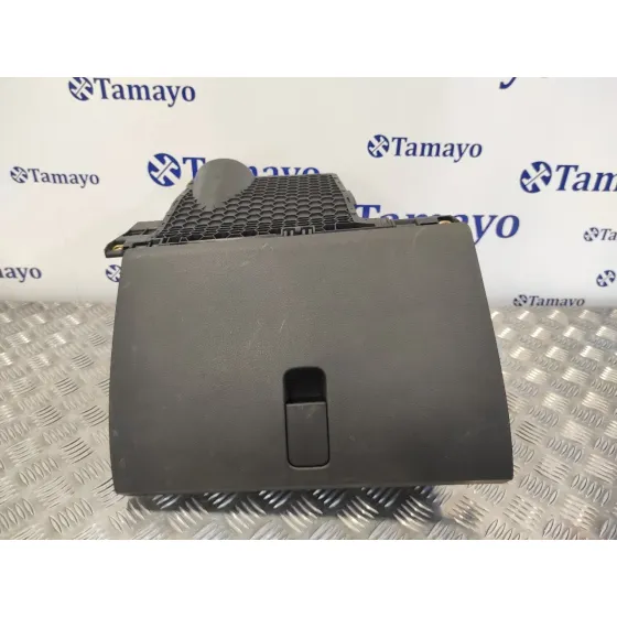 Guantera para Skoda Fabia