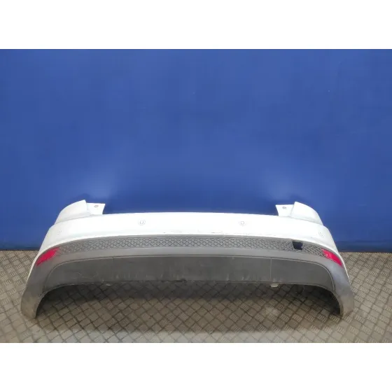 Paragolpes Trasero para Ford Focus Turn.