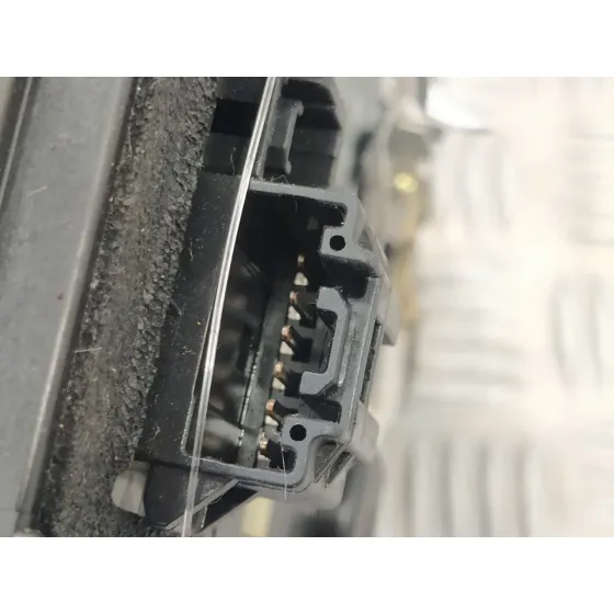 Cerradura Puerta Delantera Derecha para Mazda 6 Berlina (Gg)