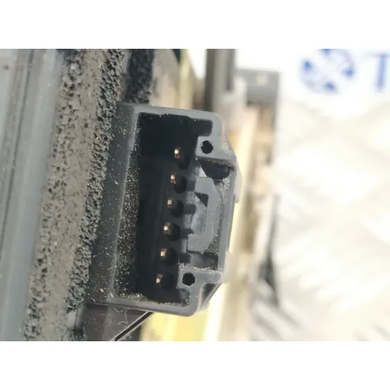 Cerradura Puerta Trasera Derecha para Mazda 6 Berlina (Gg)