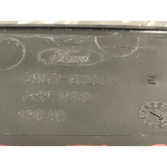 Torpedo para Ford Focus Turn.