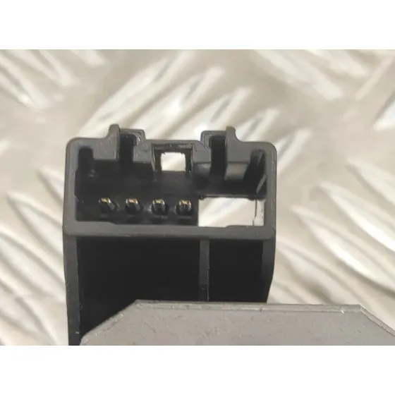 Cerradura Maletero / Porton para Ford Focus Turn.