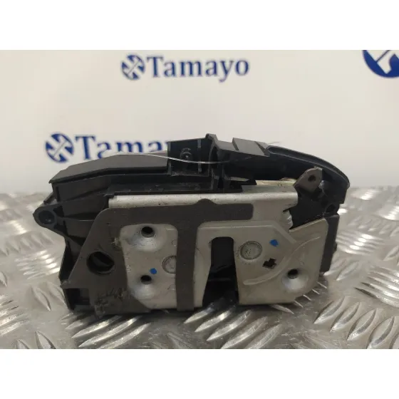Cerradura Puerta Trasera Derecha para Ford Focus Turn.