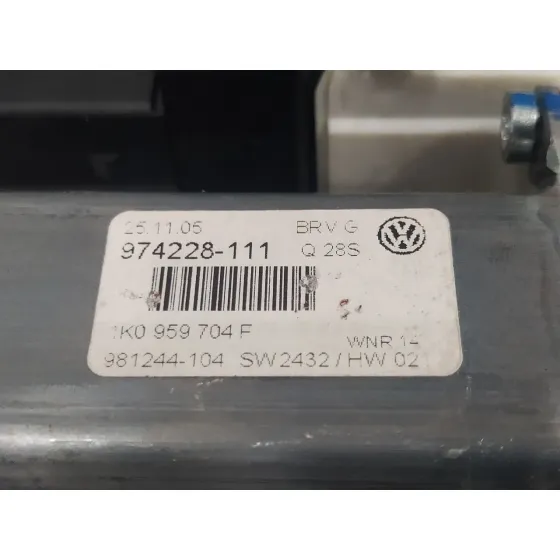 Motor Elevalunas Trasero Derecho para Volkswagen Passat Berlina (3C2)