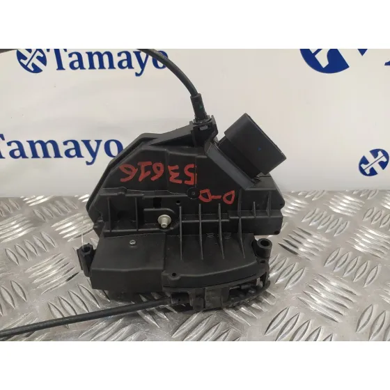 Cerradura Puerta Delantera Derecha para Ford Focus Turn.