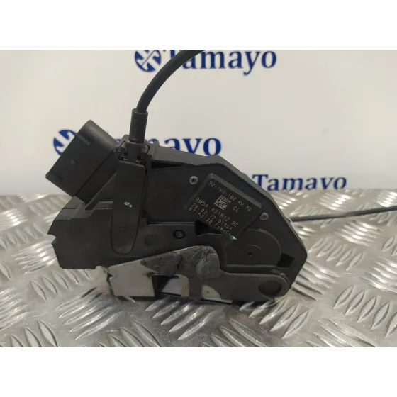 Cerradura Puerta Delantera Derecha para Ford Focus Turn.