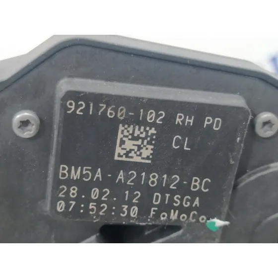Cerradura Puerta Delantera Derecha para Ford Focus Turn.