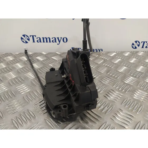 Cerradura Puerta Delantera Derecha para Ford Focus Turn.