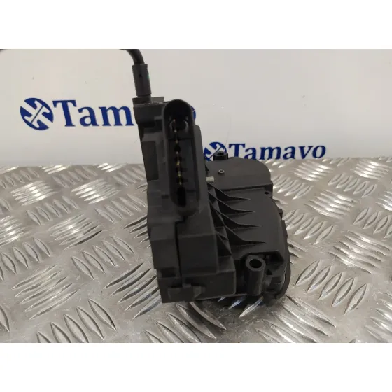 Cerradura Puerta Delantera Izquierda para Ford Focus Turn.