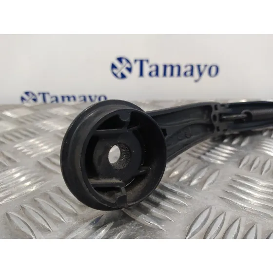 Brazo Limpia Delantero Izquierdo para Ford Focus Turn.