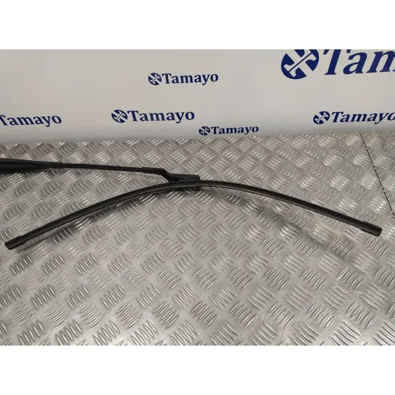 Brazo Limpia Delantero Izquierdo para Ford Focus Turn.