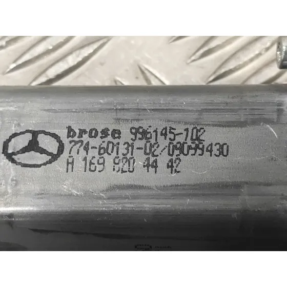 Motor Elevalunas Delantero Derecho para Mercedes-Benz Clase A (W169)