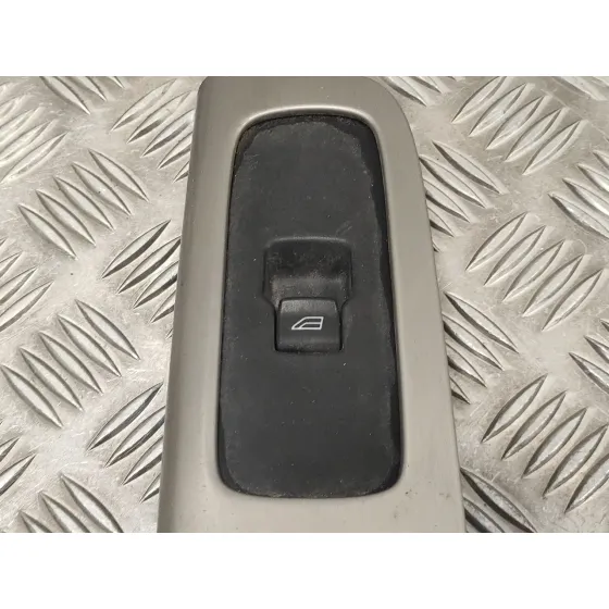 Mando Elevalunas Delantero Derecho para Volvo S40 Berlina