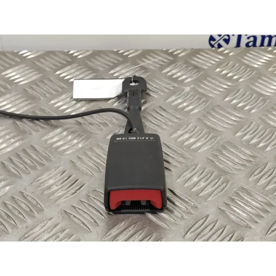 Anclaje Cinturon Delantero Derecho para Mercedes-Benz Clase E (W212) Lim.