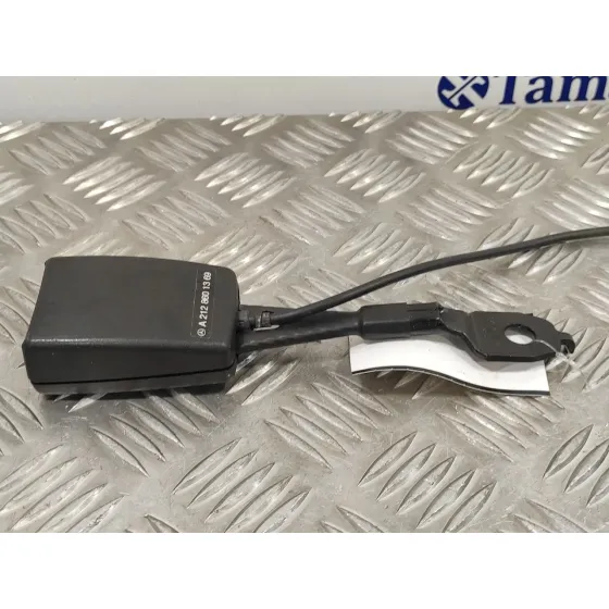 Anclaje Cinturon Delantero Izquierdo para Mercedes-Benz Clase E (W212) Lim.